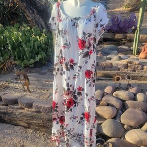 Beautiful Rosed Floral Plus Party Dress